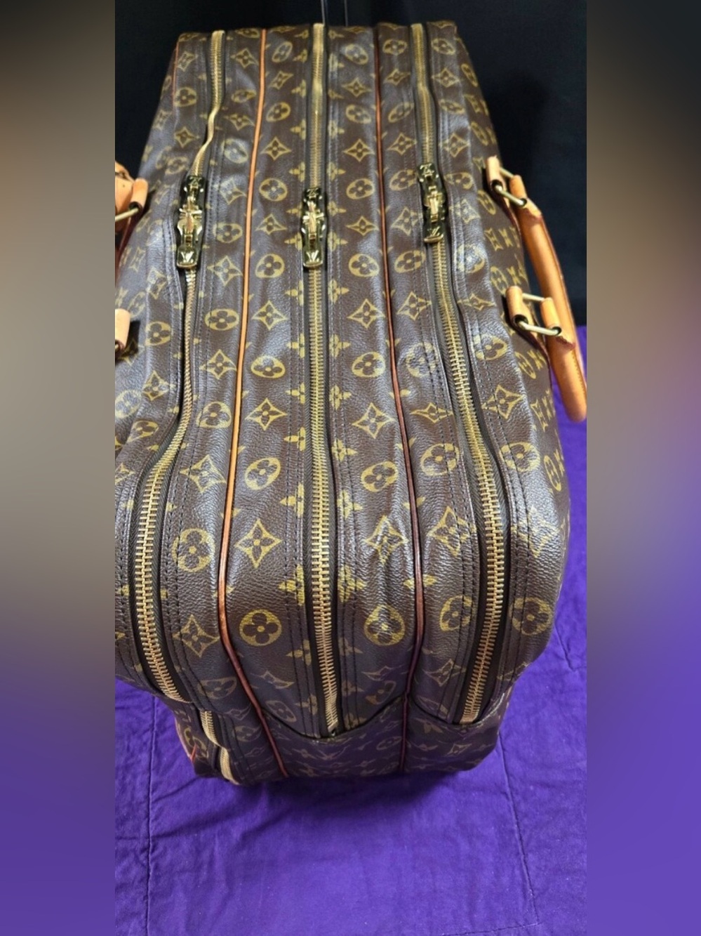 ✨Final✨ Louis Vuitton Rare Vintage
Monogram Sac Trois Poche 55
Travel Bag w/COA - Picture 5 of 16